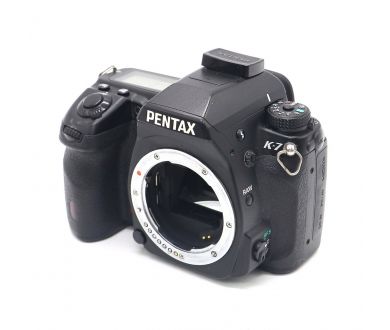 Pentax K-7 body (пробег 17680 кадров)