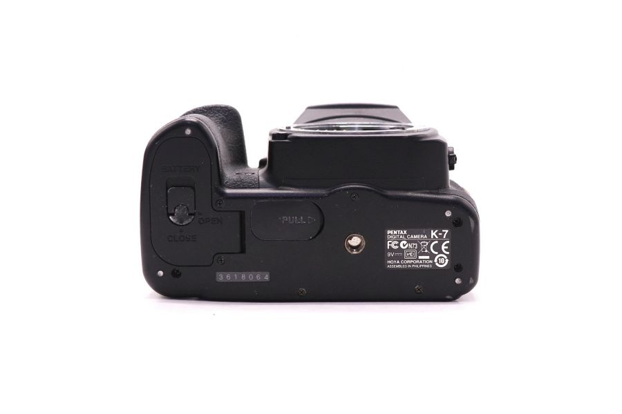 Pentax K-7 body в упаковке (пробег 47400 кадров)