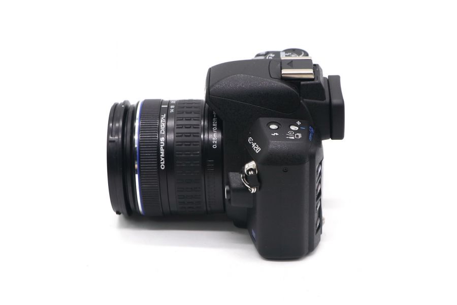 Olympus E-420 kit в упаковке