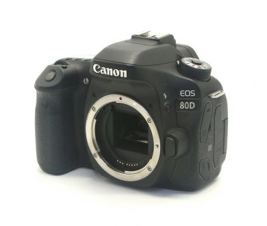 Canon EOS 80D body (пробег 13435 кадров)