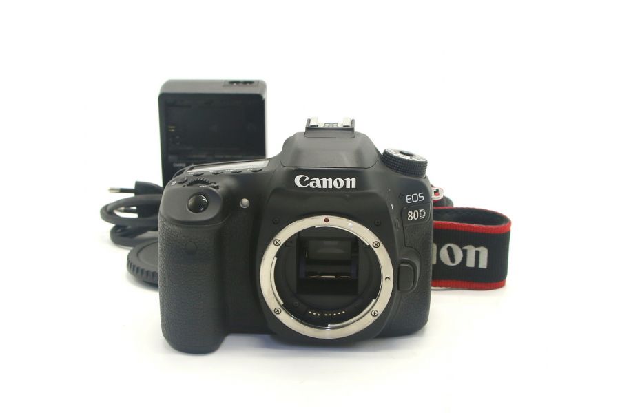 Canon EOS 80D body (пробег 13435 кадров)