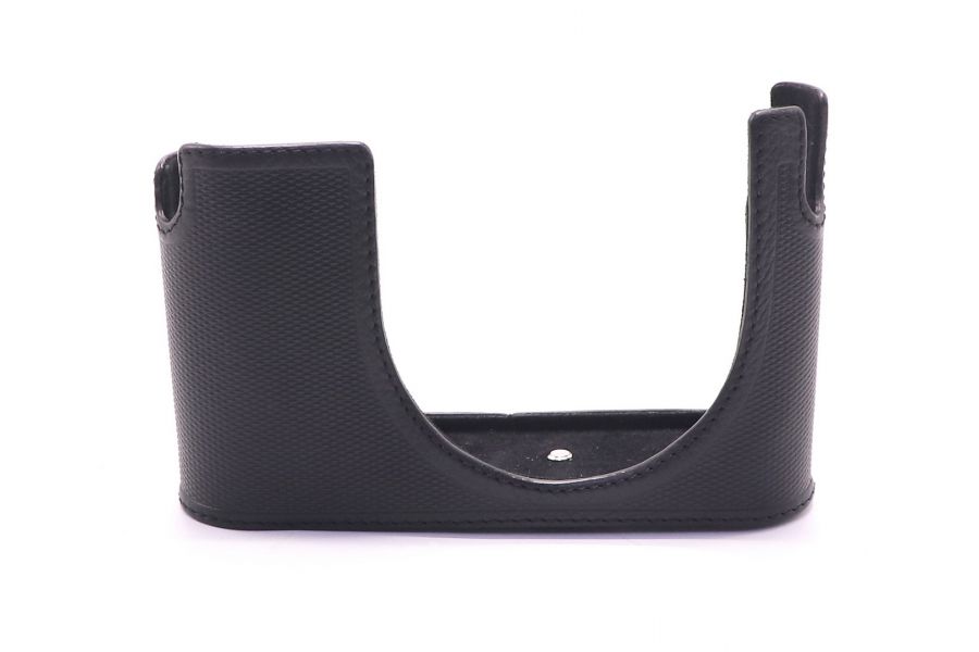 Чехол Leica Protector Q2 в упаковке