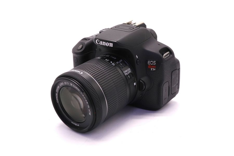 Canon EOS Rebel T5i (700D) kit (пробег 8960 кадров)