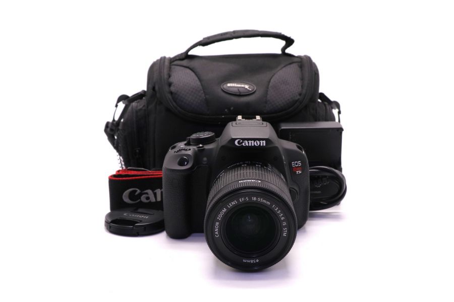 Canon EOS Rebel T5i (700D) kit (пробег 8960 кадров)