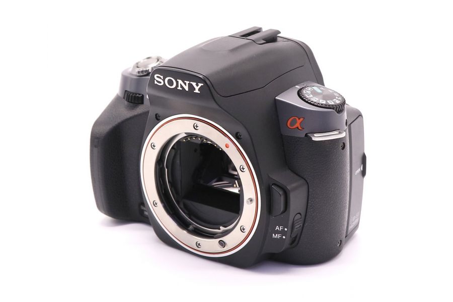 Sony a380 body (пробег 13940 кадров)