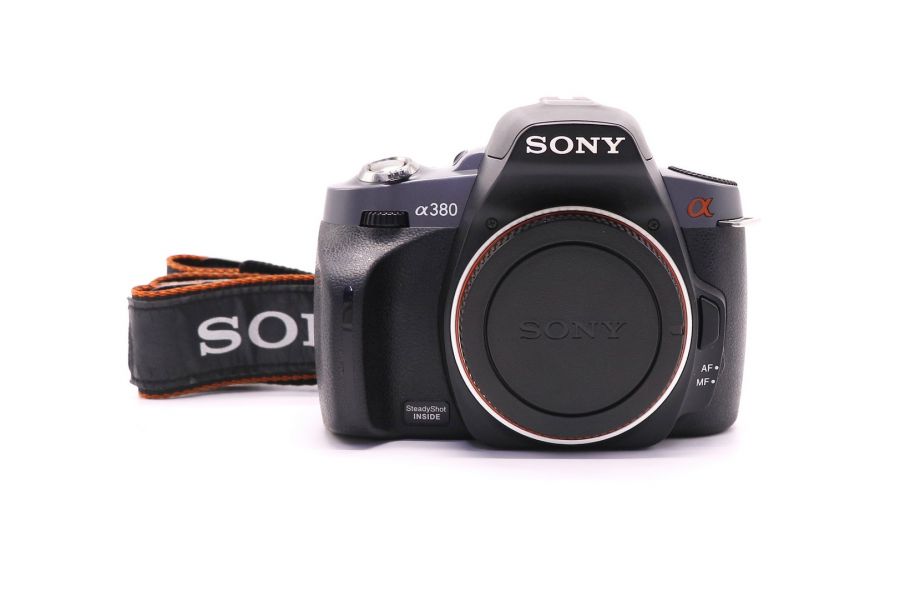 Sony a380 body (пробег 13940 кадров)