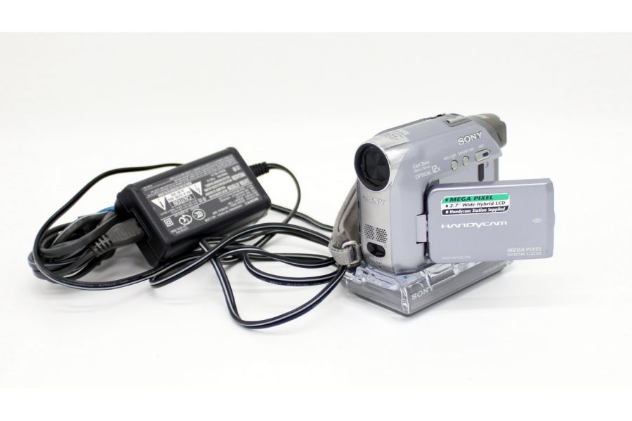Видеокамера Sony DCR-HC42E 
