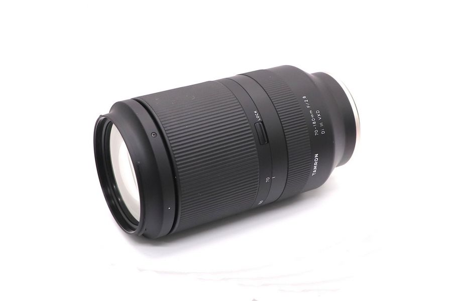 Tamron 70-180mm f/2.8 Di III VXD Sony E в упаковке