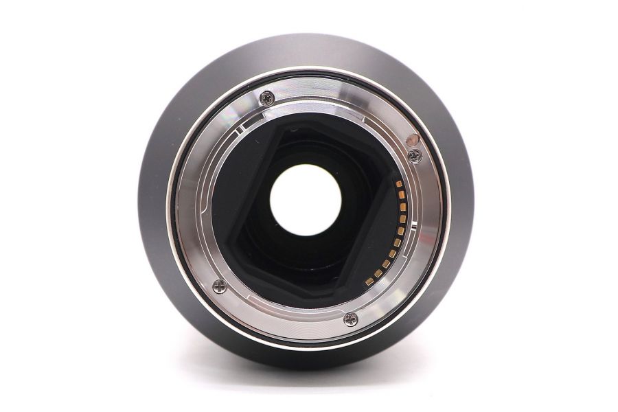 Tamron 70-180mm f/2.8 Di III VXD Sony E в упаковке