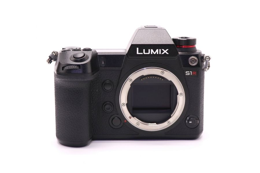 Panasonic Lumix S1R body в упаковке (пробег 47250 кадров)