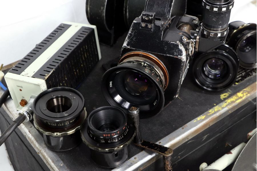 Кинокамера Конвас 1КСР-2М