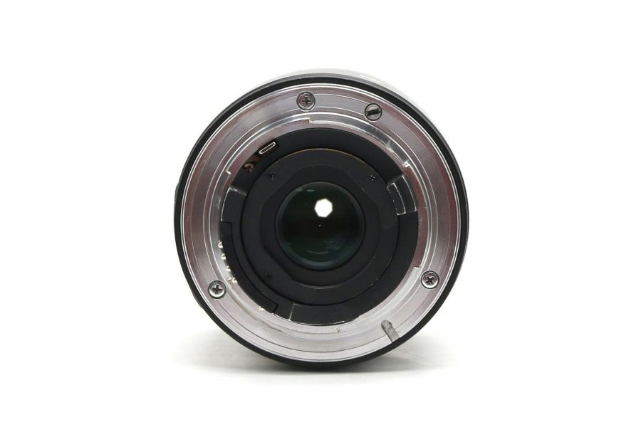 Nikon 10.5mm f/2.8G ED DX Fisheye-Nikkor (Japan)