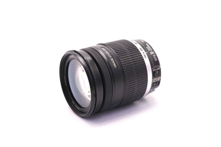 Canon EF-S 18-200mm 3.5-5.6 IS (Taiwan, 2011)