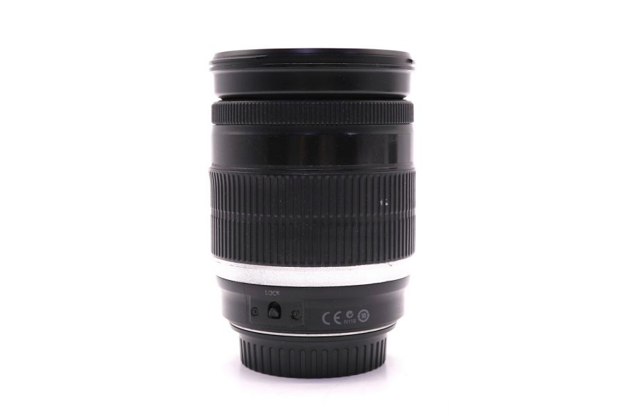 Canon EF-S 18-200mm 3.5-5.6 IS (Taiwan, 2011)