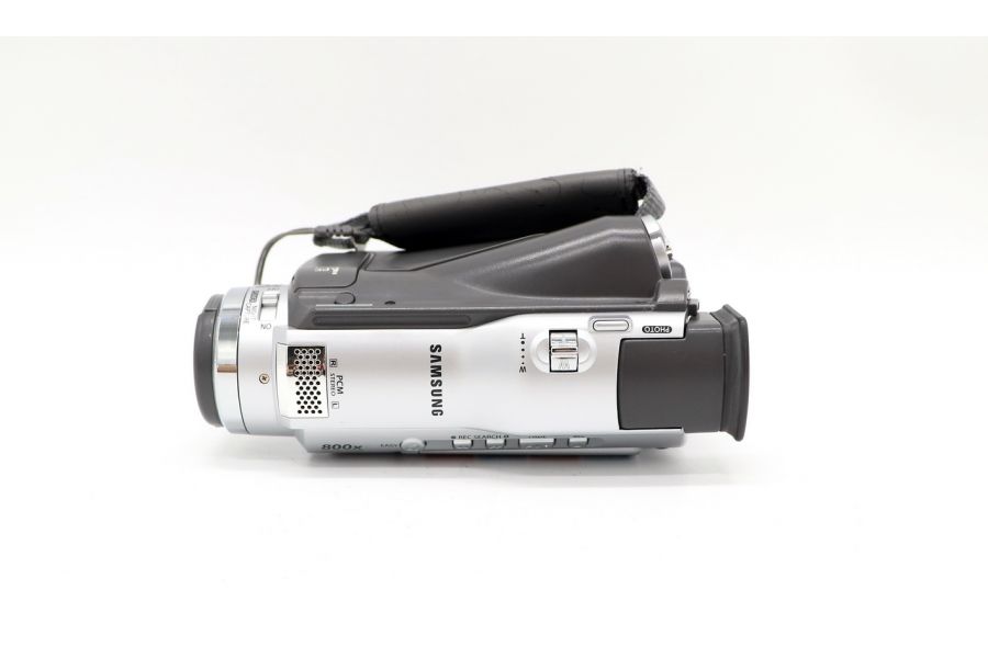 Видеокамера Samsung VP-D21i