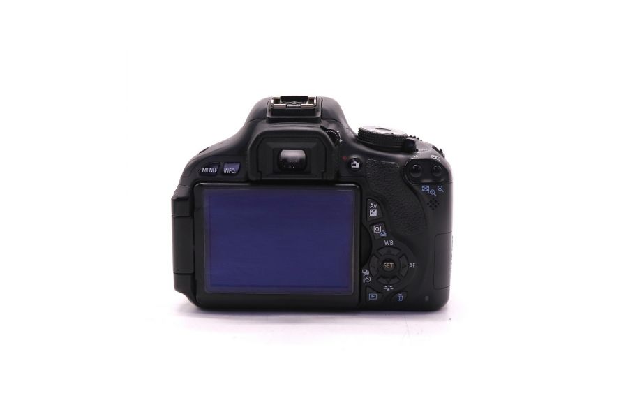 Canon EOS 600D kit (пробег 51560 кадров)