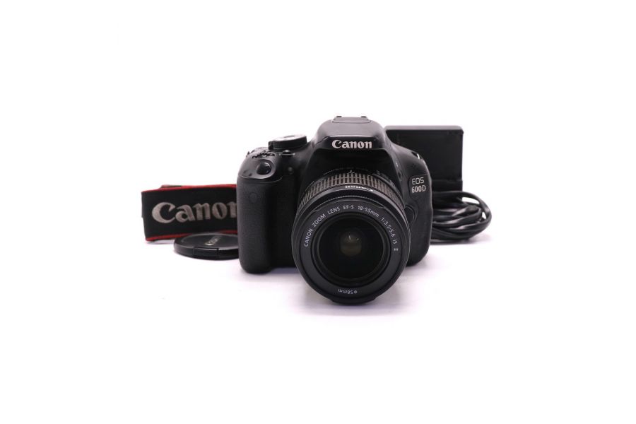Canon EOS 600D kit (пробег 51560 кадров)