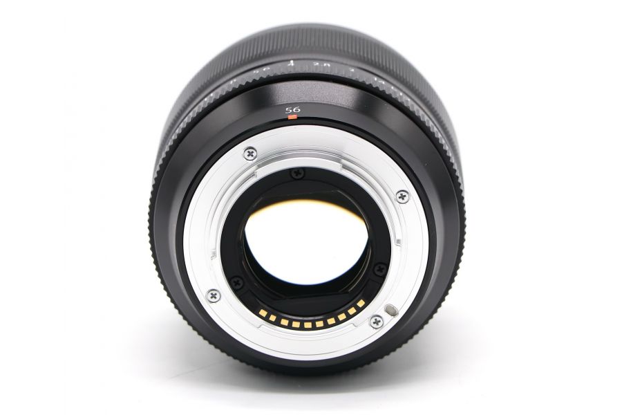 Fujifilm XF 56mm f/1.2 R в упаковке