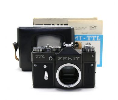 Зенит ТТЛ body в упаковке (СССР, 1977)