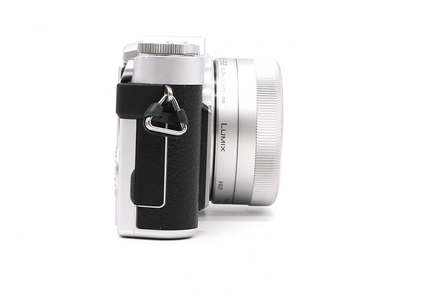 Panasonic Lumix DC-GX880 kit box