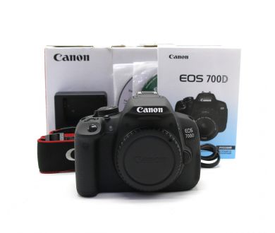 Canon EOS 700D body в упаковке (пробег 1530 кадров)