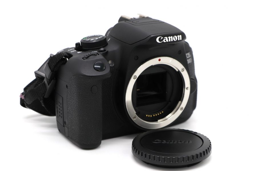 Canon EOS 700D body в упаковке (пробег 2.5K кадров)
