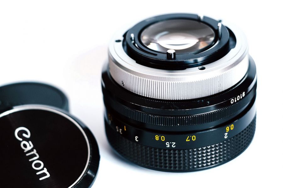 Canon FD 1,2/55 S.S.C. (Japan, 1977)