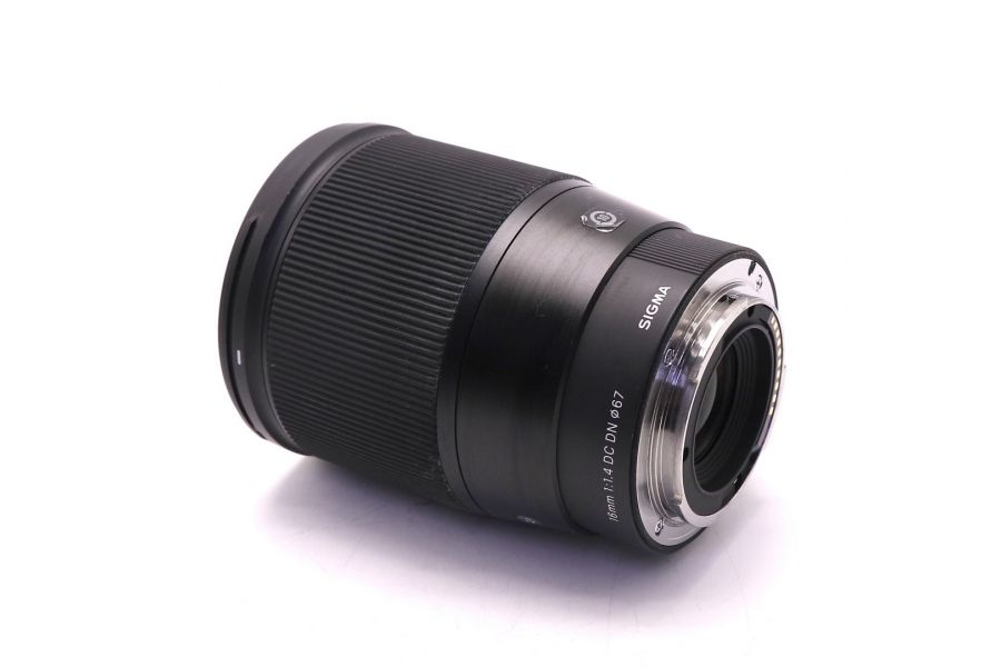 Sigma AF 16mm f/1.4 DC DN Sony E