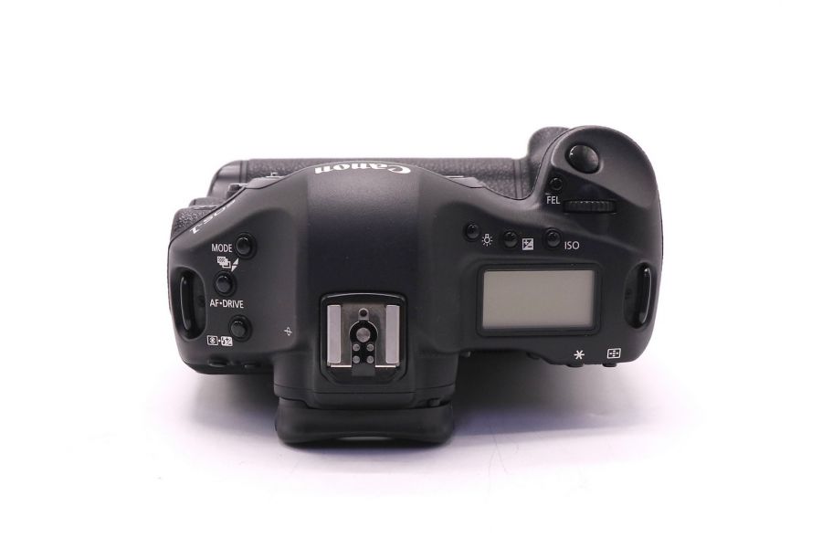 Canon EOS 1D Mark IV body (пробег 30785 кадров)