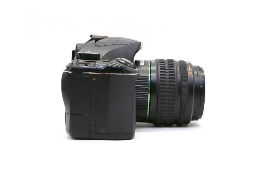 Pentax K-m kit (пробег 27850 кадров)