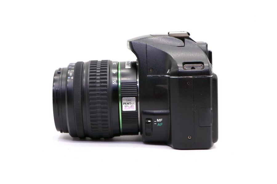 Pentax K-m kit (пробег 27850 кадров)