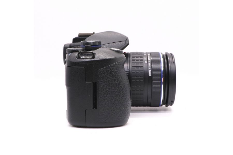 Olympus E-520 kit (пробег 15500 кадров)