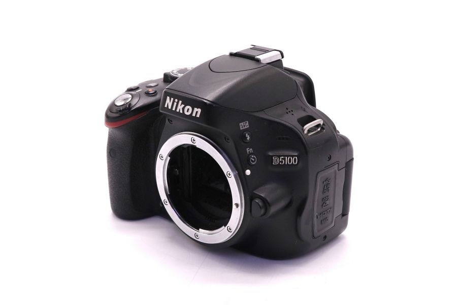 Nikon D5100 body в упаковке (пробег 11670 кадров)
