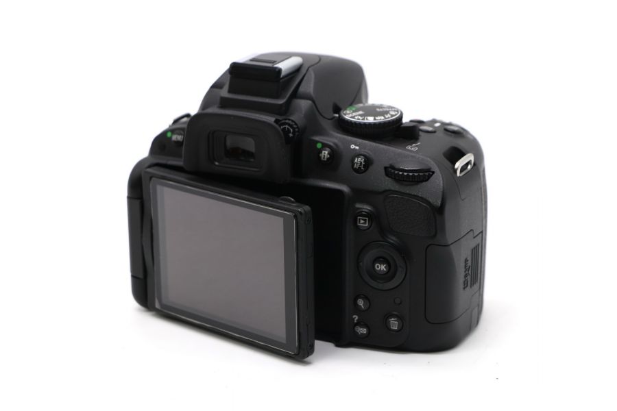 Nikon D5100 body в упаковке (пробег 10485 кадров)