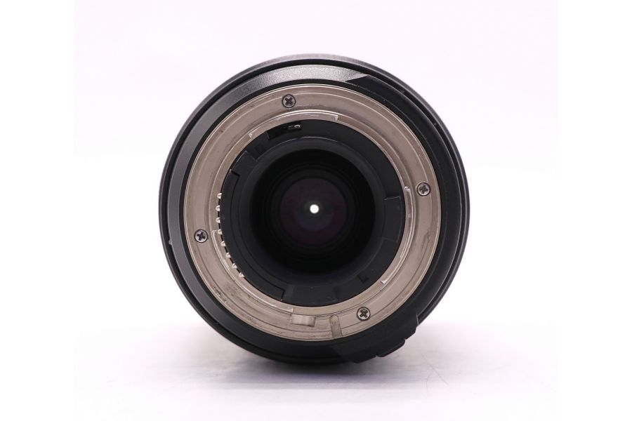 Tamron AF 70-300mm f/4-5.6 Di LD MACRO 1:2 (A17) Nikon F (Vietnam, 2016)