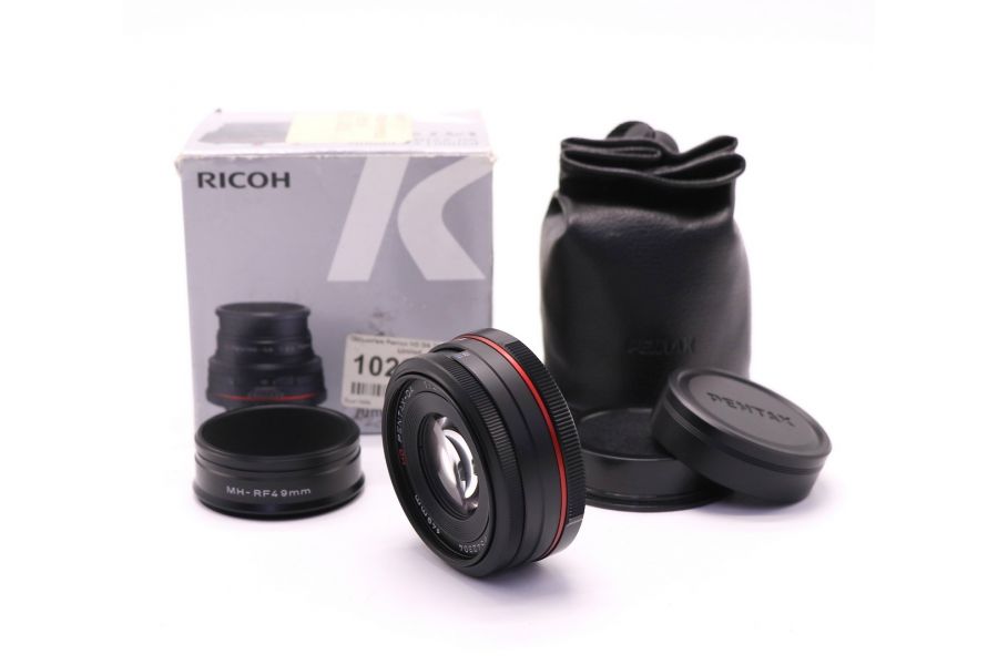 Pentax-DA HD 70mm f/2.4 Limited в упаковке