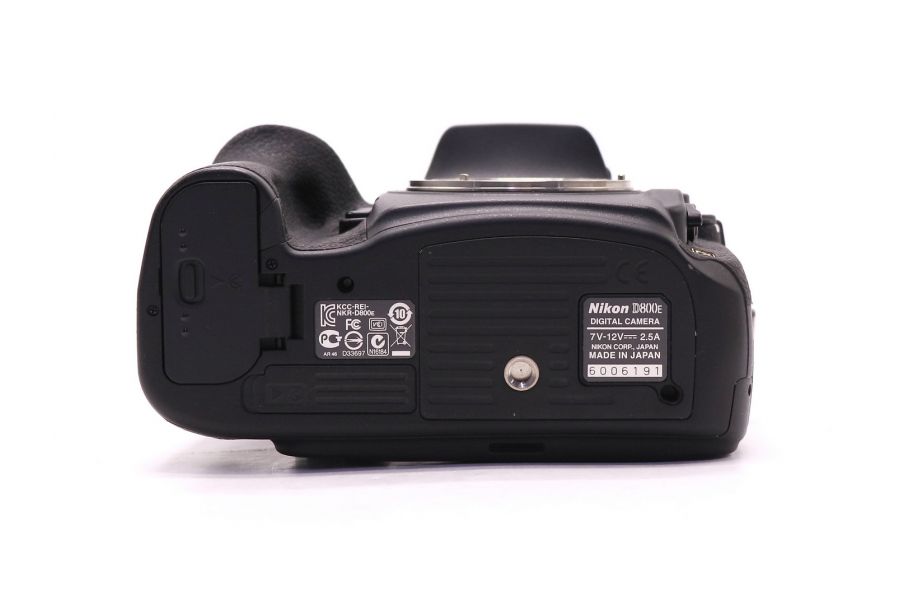 Nikon D800E body (пробег 3410 кадров)