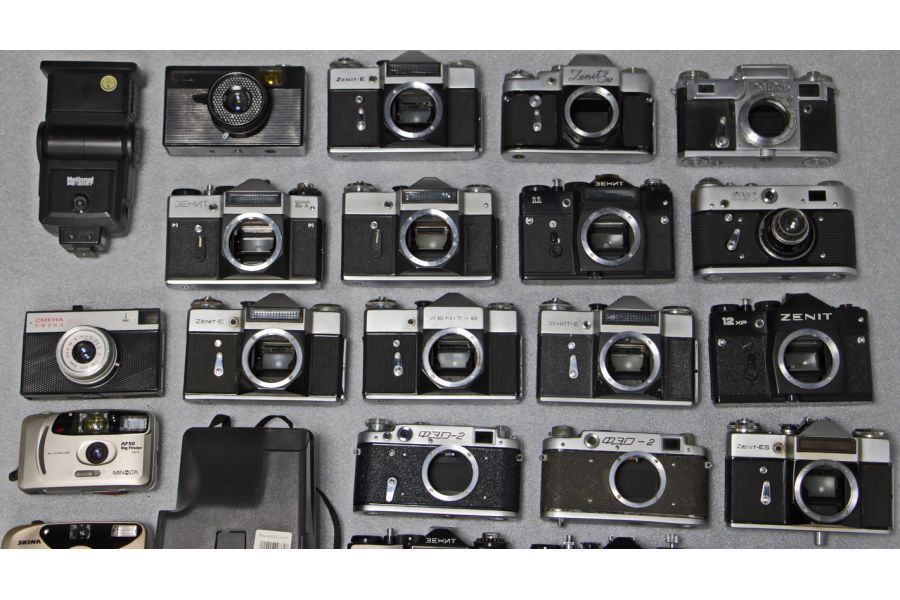 Фотоаппараты и прочие фототовары (29 штук) Комплект №8