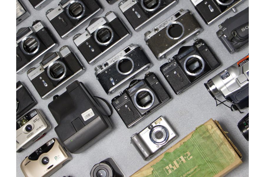 Фотоаппараты и прочие фототовары (29 штук) Комплект №8