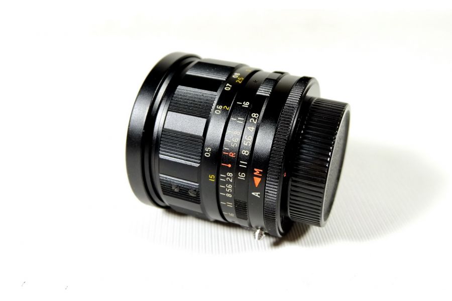 Soligor Wide-Auto 28mm f/2,8 M42 (Japan, 1989)