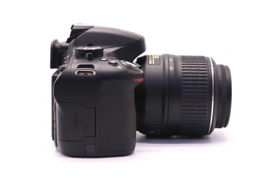 Nikon D5100 kit (пробег 8320 кадров)
