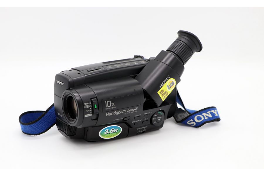 Видеокамера Sony CCD-TR340E