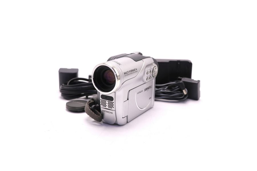 Видеокамера Hitachi DZ-BX35E компактная цифровая