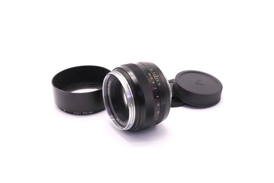 Planar 1,4/50 ZE T* Carl Zeiss (Canon EF)