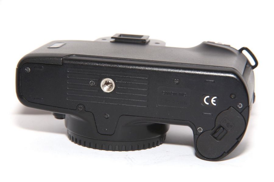 Canon EOS 500 body (Japan, 1995г)