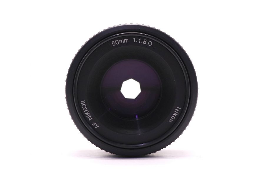 Nikon 50mm f/1.8D AF Nikkor (China, 2014)