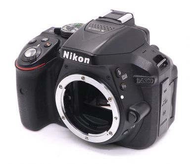 Nikon D5300 body (пробег 30465 кадров)