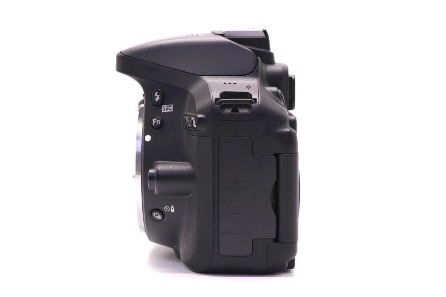 Nikon D5300 body (пробег 20720 кадров)