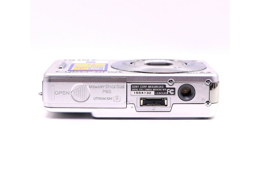 Sony Cyber-shot DSC-W70