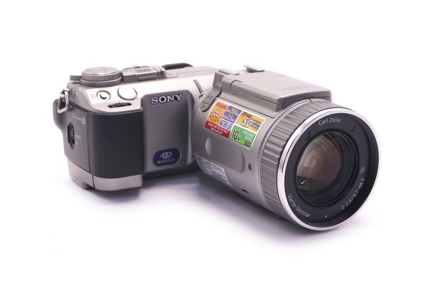 Sony Cyber-shot DSC-F707